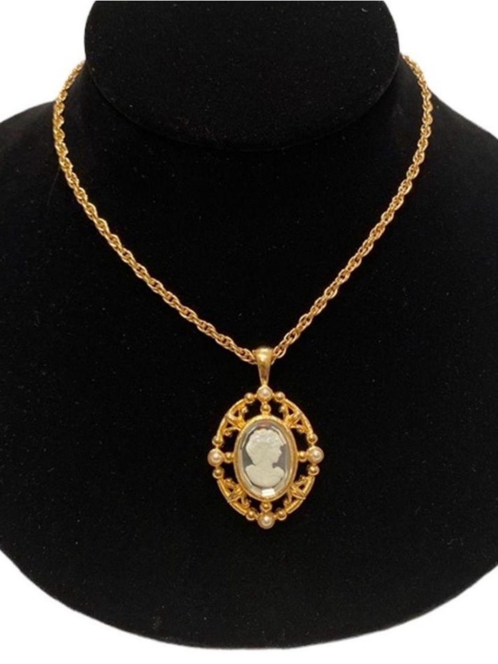 Vintage Glass Cameo